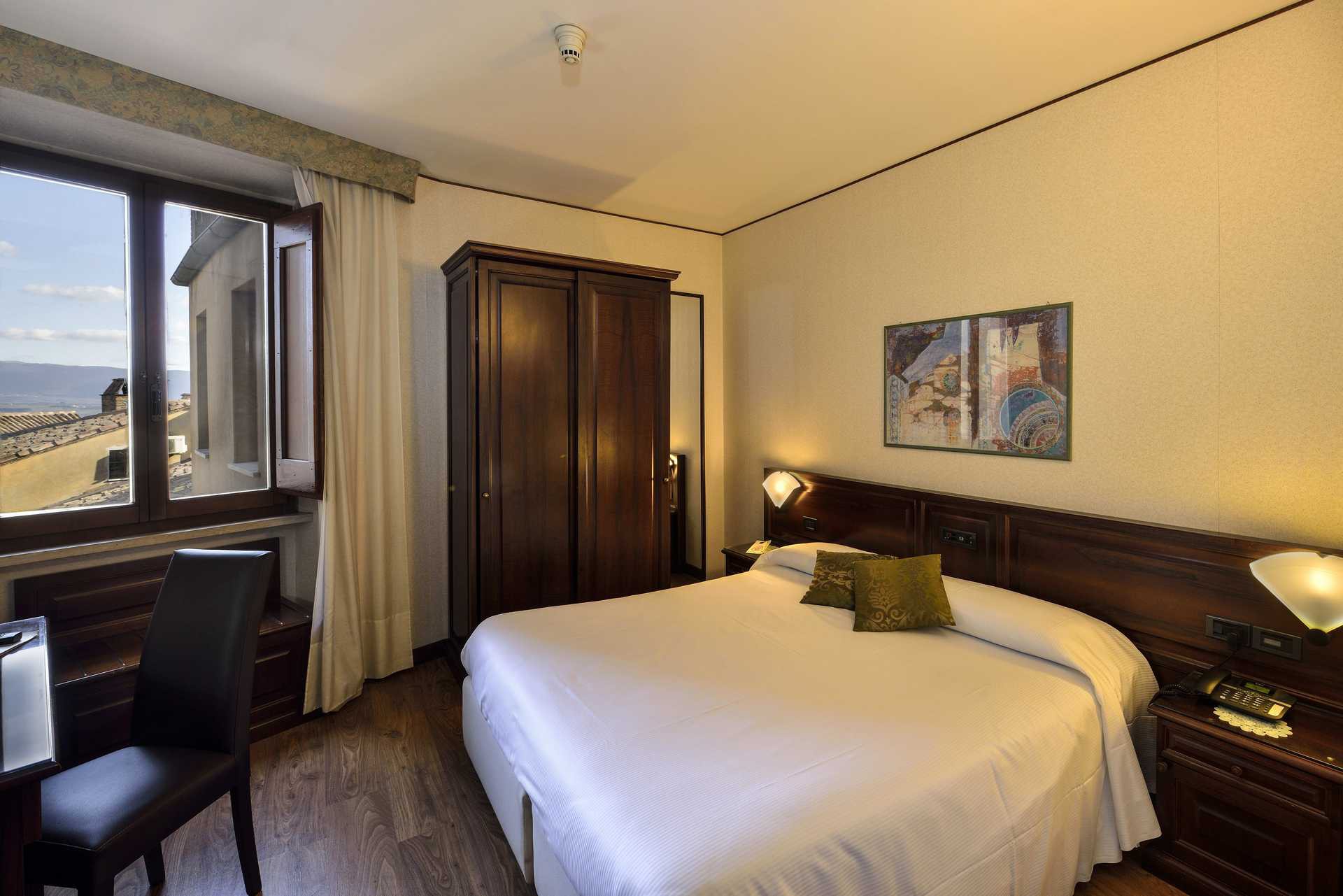 Camera economy - camera basic - Basic room - Hotel Fonte Cesia Todi